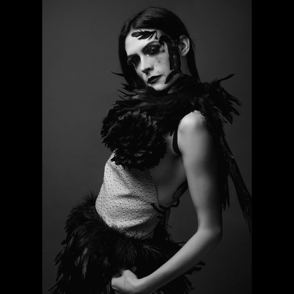 Meet your Posher, Emily - Picture 1 of 1